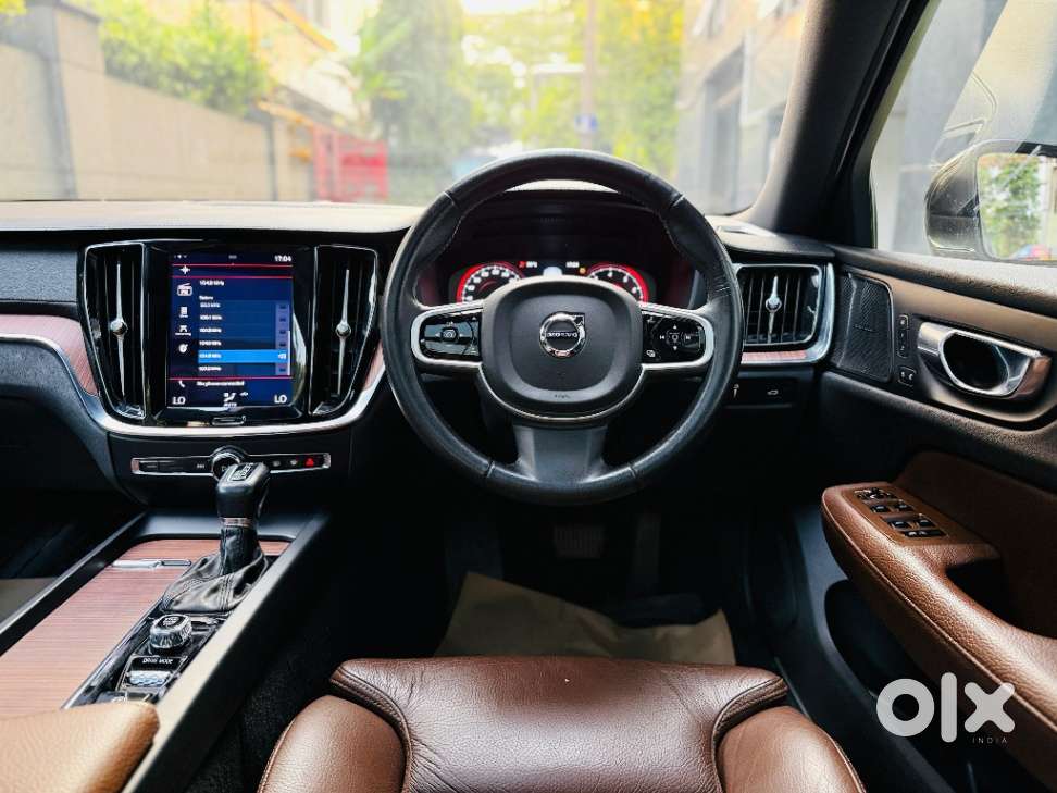Volvo S60 T4 Inscription, 2021, Petrol