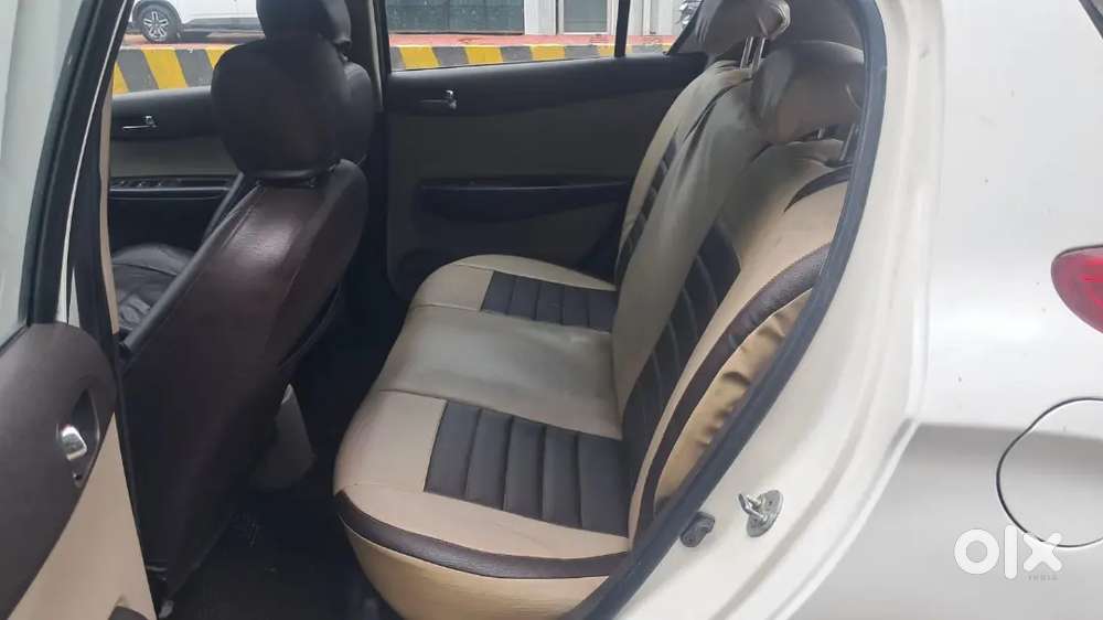 Hyundai I20 Sportz 2011