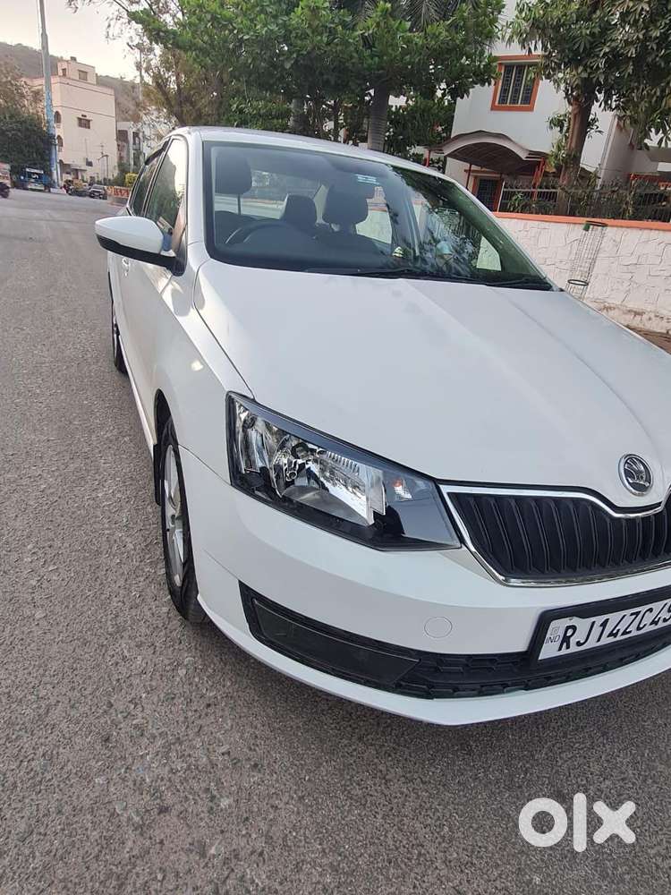 Skoda Rapid 1.6 Ambition Plus Mpi, 2018, Petrol