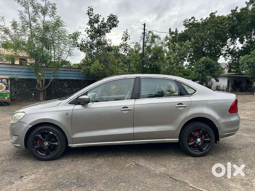 Skoda Rapid 2011-2013 Ultima 1.6 Tdi Ambition Plus, 2012, Diesel