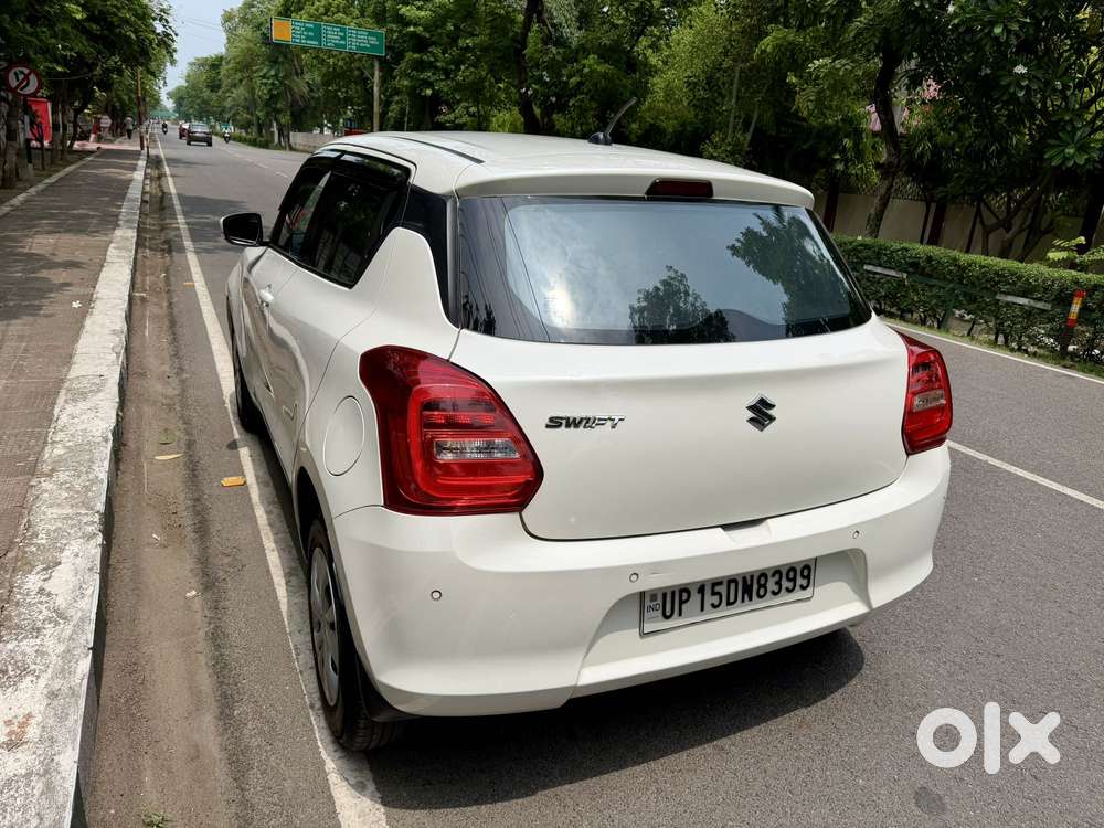 Maruti Suzuki Swift Vxi + Manual, 2021, Petrol