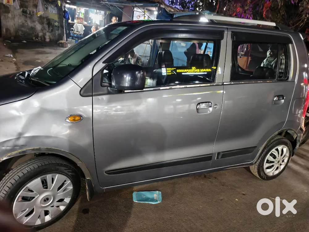 Maruti Suzuki Wagon R 2015 Petrol Well Maintained,
