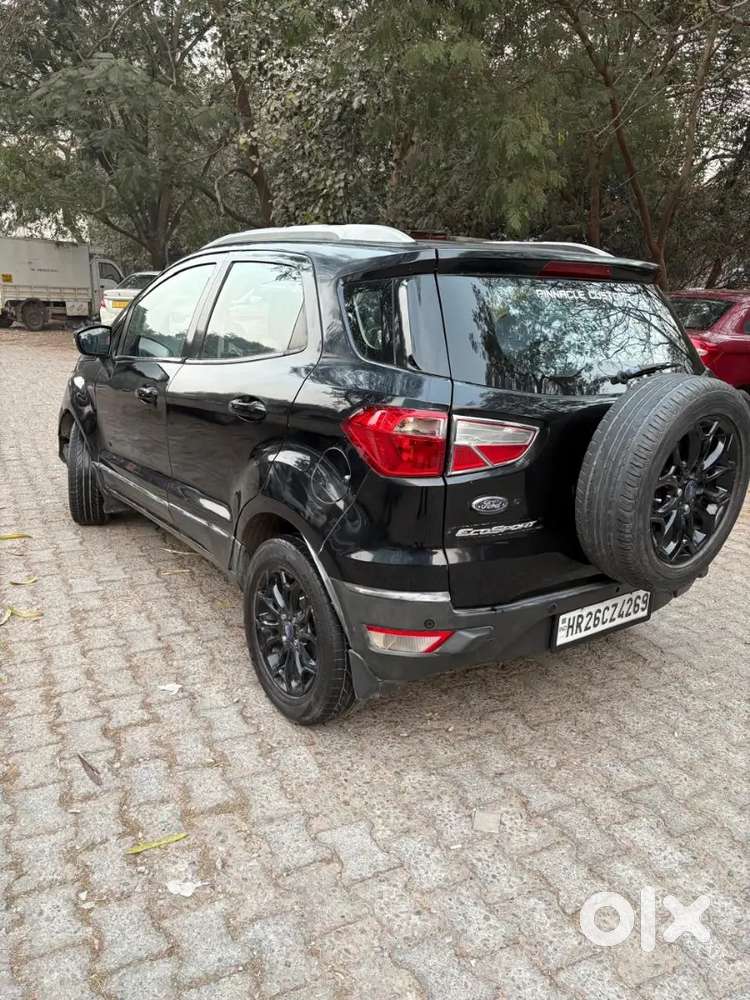 Ford Ecosport Titanium At Petrol 2016