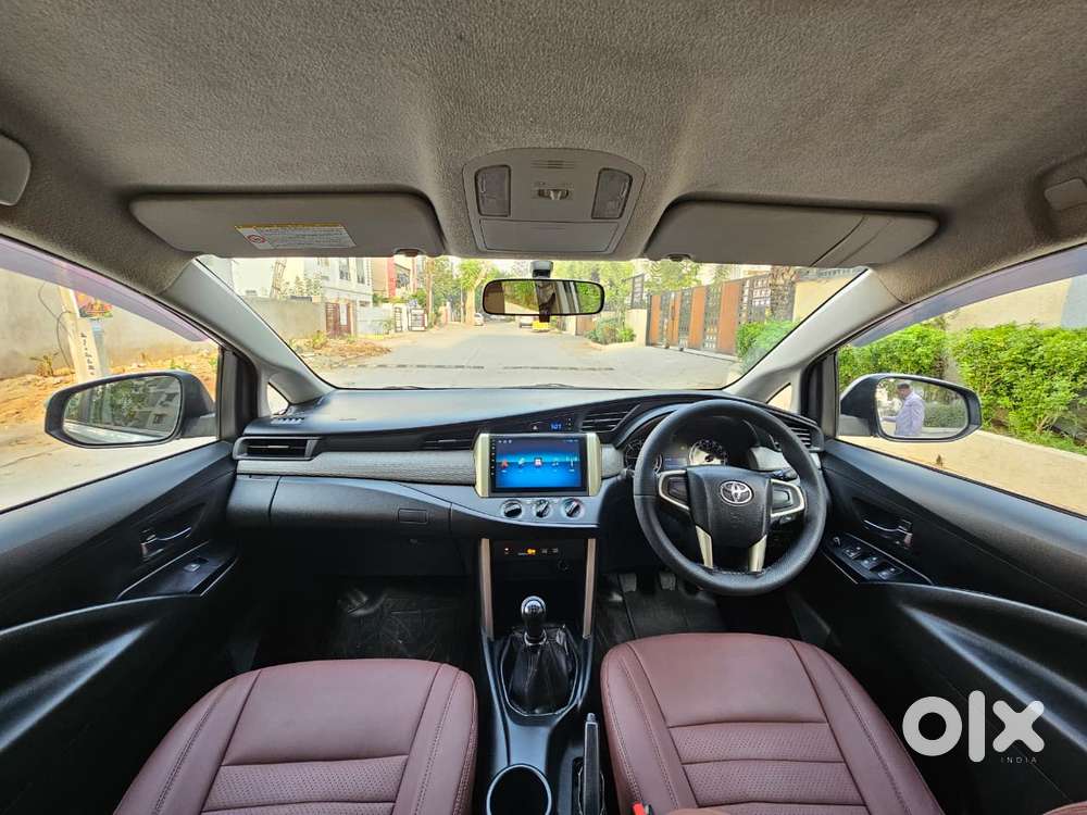 Toyota Innova Crysta 2.4 G Mt 7 Str, 2017, Diesel