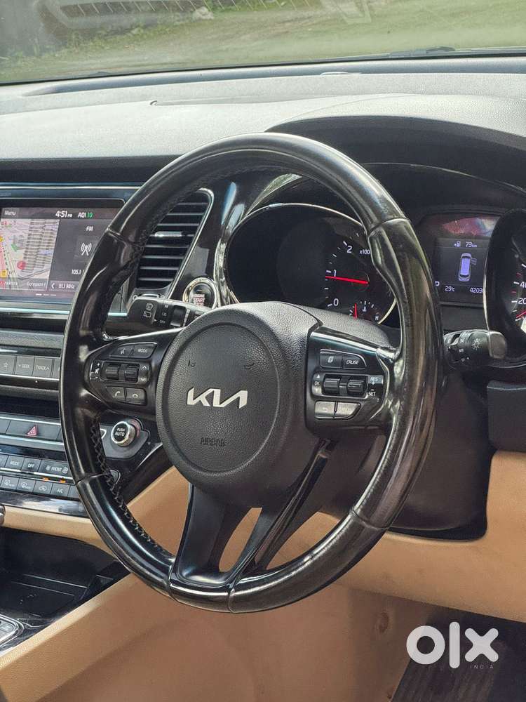 Kia Carnival Limousine Plus 7 Str, 2022, Diesel