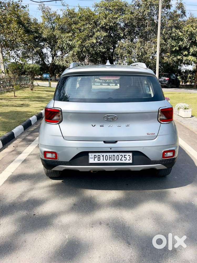 Hyundai Venue S, 2019