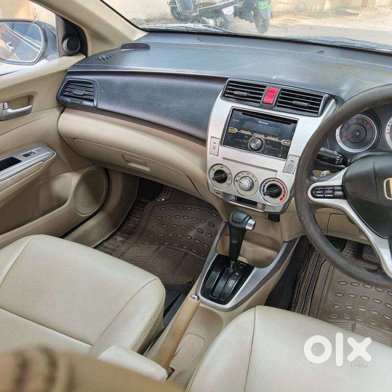 Honda City 1.5 V At, 2011, Petrol