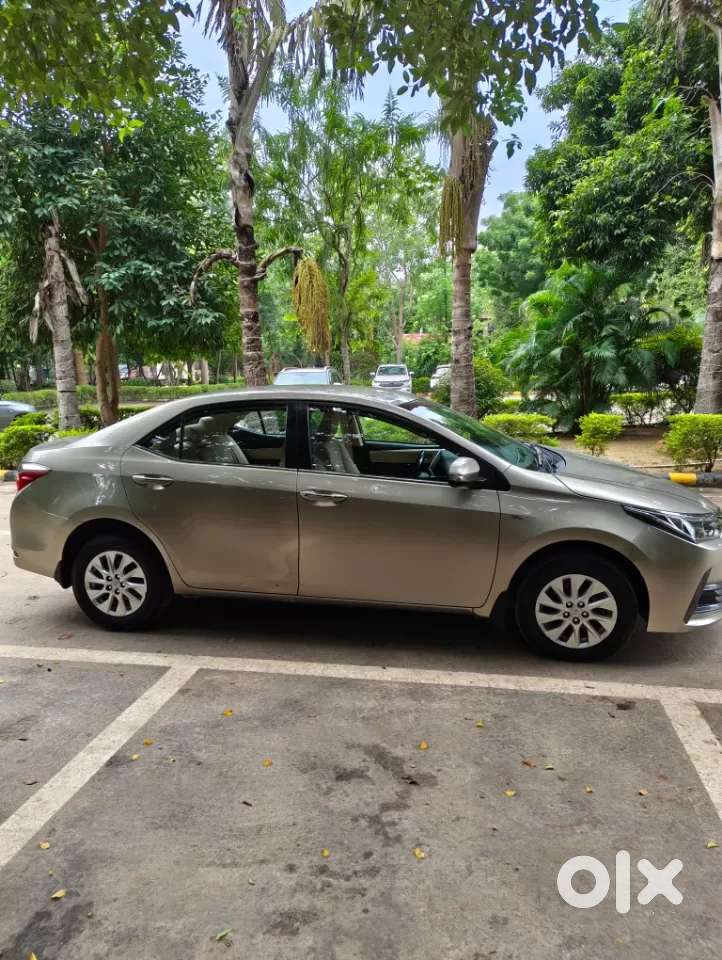 Toyota Corolla Altis 1.8 G Cvt, 2017, Petrol