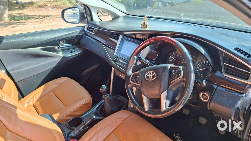 Toyota Innova Crysta 2.4 V 8 Str, 2018, Diesel