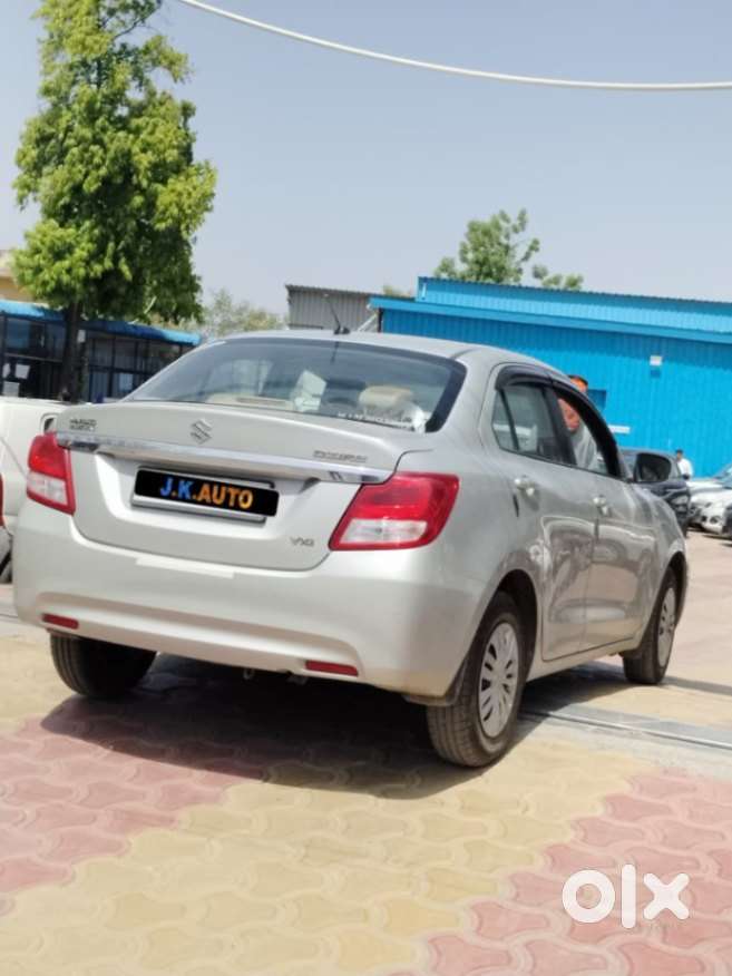 Maruti Suzuki Dzire 1.2 Vxi, 2018, Petrol
