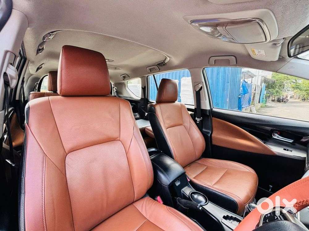 Toyota Innova Crysta 2.8z Automatic, 2019, Diesel