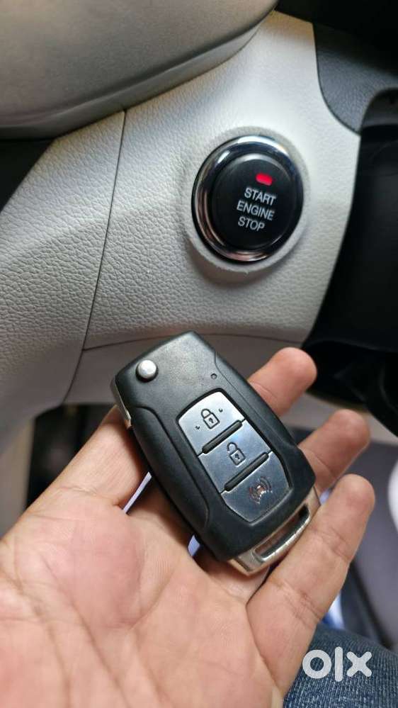 Mahindra Xuv300 W8 Diesel, 2017, Diesel