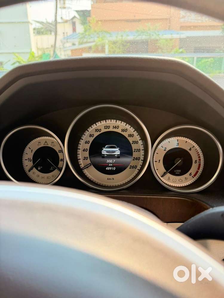 Mercedes-benz Diesel Automatic 2015