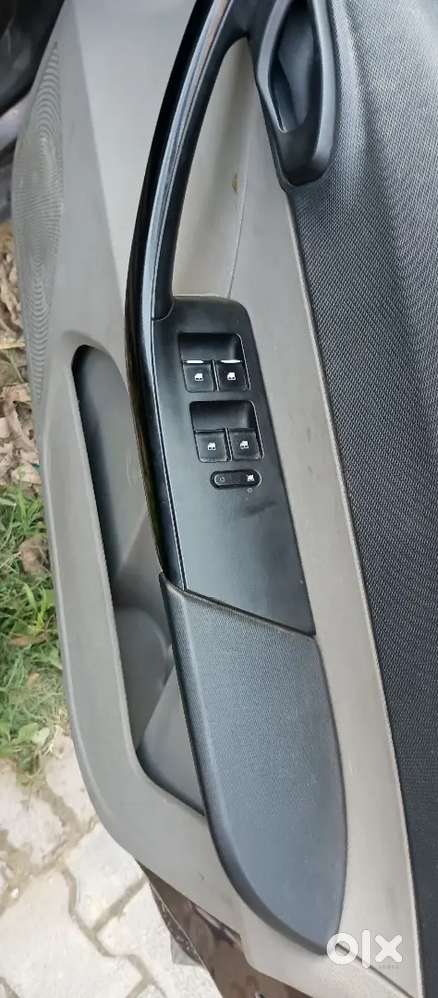 Tata Tiago 2017 Petro Cng Good Condition 5 .10 Hajar Kakharcha Hai