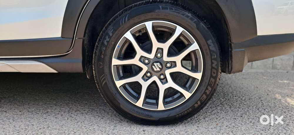 Maruti Suzuki Xl6 1.5 Zeta At, 2024, Petrol