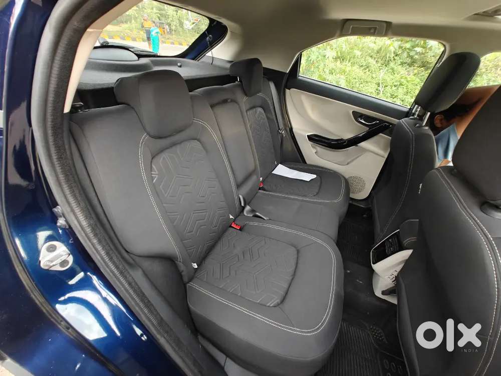 Tata Nexon Xza Plus Automatic 2003 Petrol