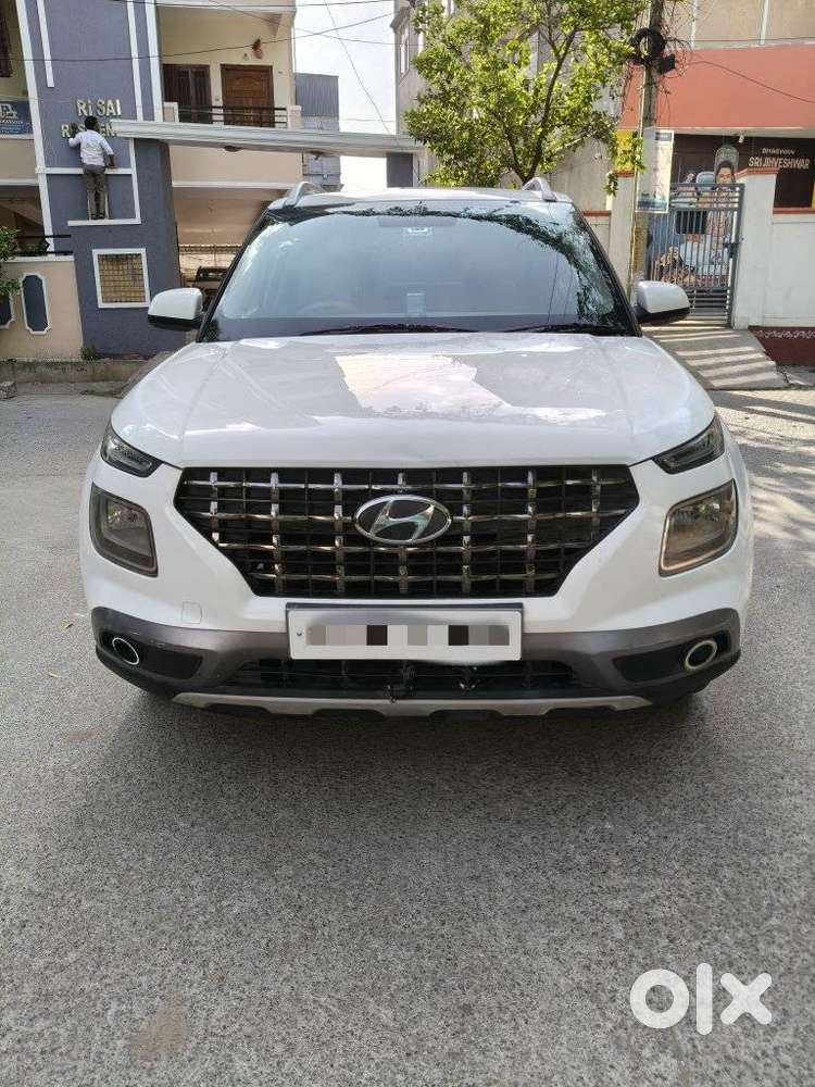 Hyundai Venue S 1.2 Petrol, 2020, Petrol