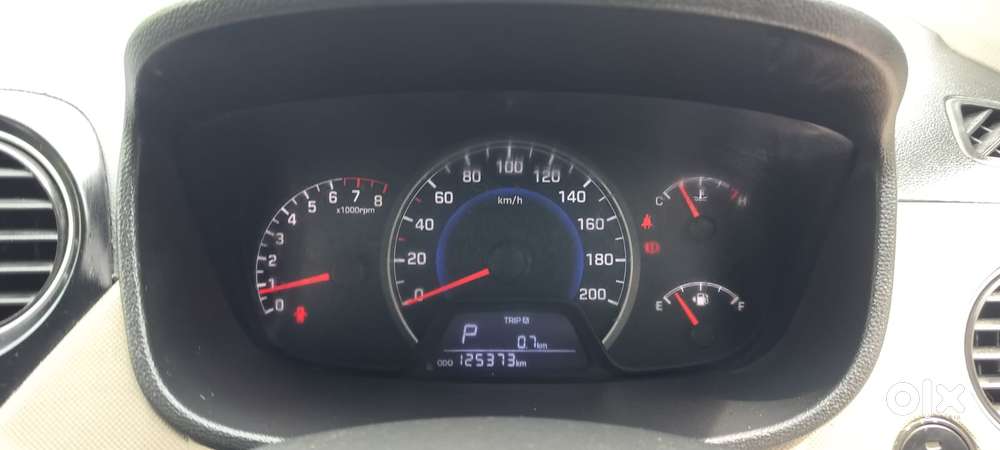 Hyundai Grand I10 Asta Automatic 1.2 Kappa Vtvt, 2015, Petrol