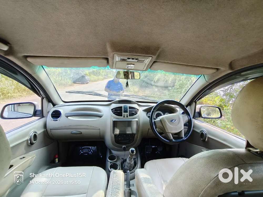 Mahindra Quanto 1.5 C6 2012