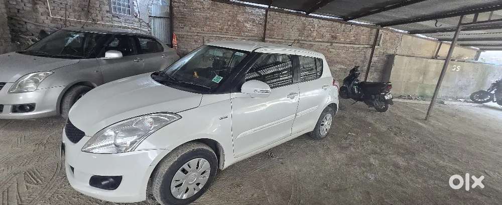 Swift Maruti 2012 Diesel 85000 Km