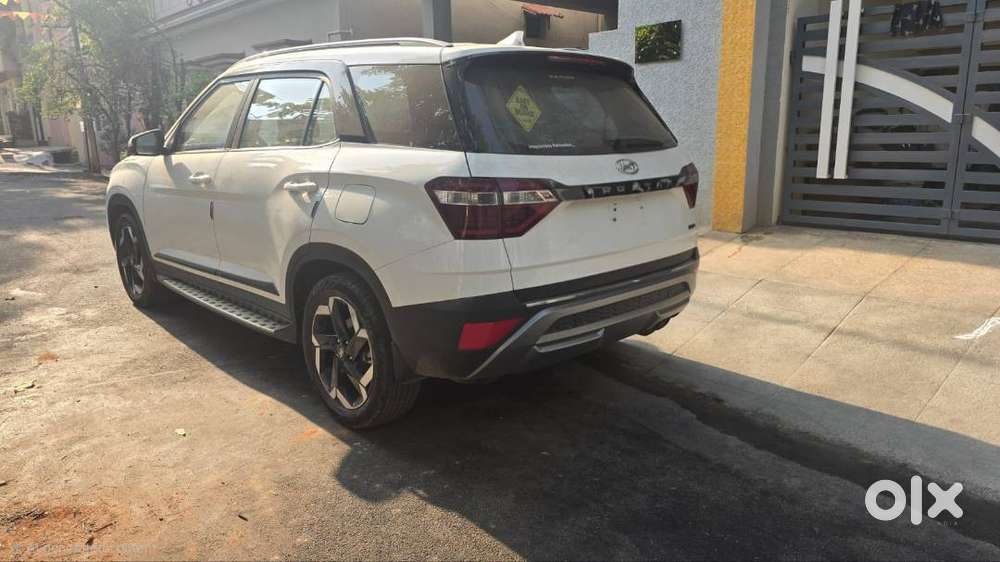 Hyundai Alcazar 2024 Signature (o) Diesel At (top Model)