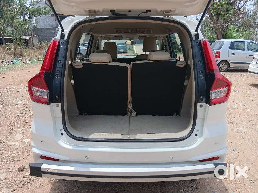 Maruti Suzuki Ertiga Zxi At Petrol, 2019, Petrol
