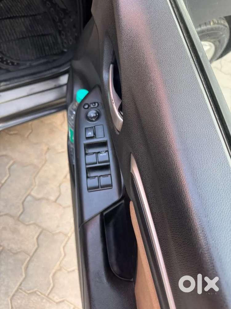 Honda Jazz 1.2 V Petrol 2015 Second Owner