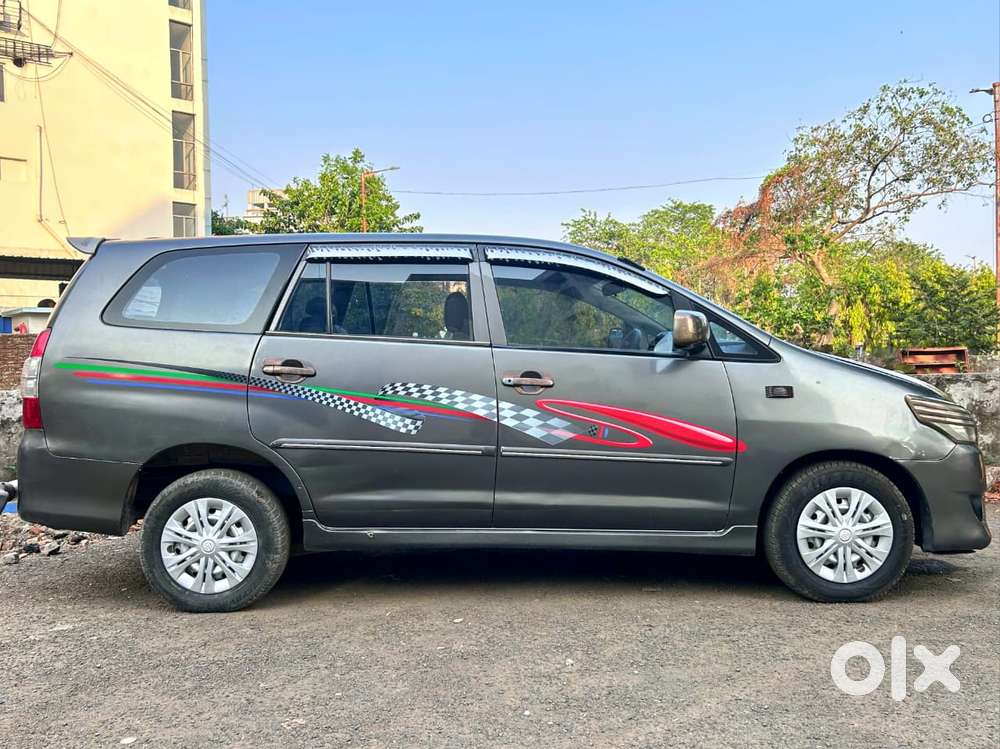 Toyota Innova 2.5 G (diesel) 8 Seater, 2012, Diesel