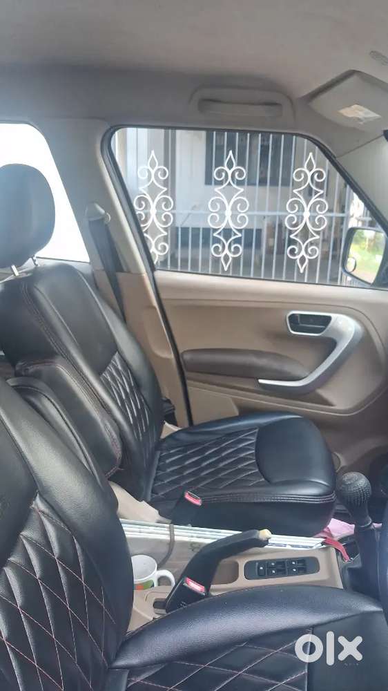 Mahindra Tuv300 T8 – 2016 Model For Sale