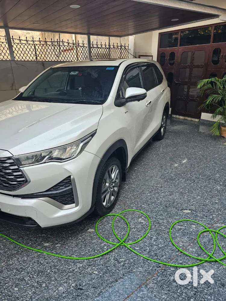 Toyota Innova Hycross 2026 Year