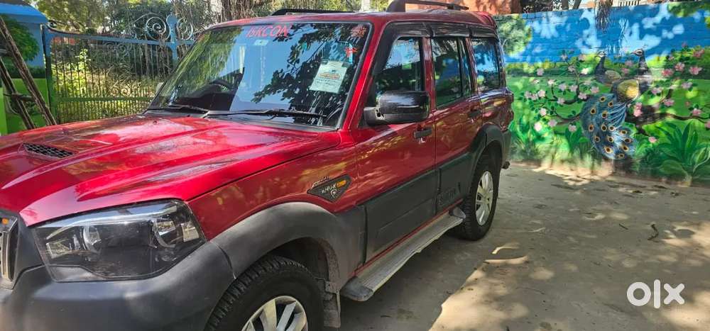 Mahindra Scorpio 2017 Diesel 50000 Km Driven