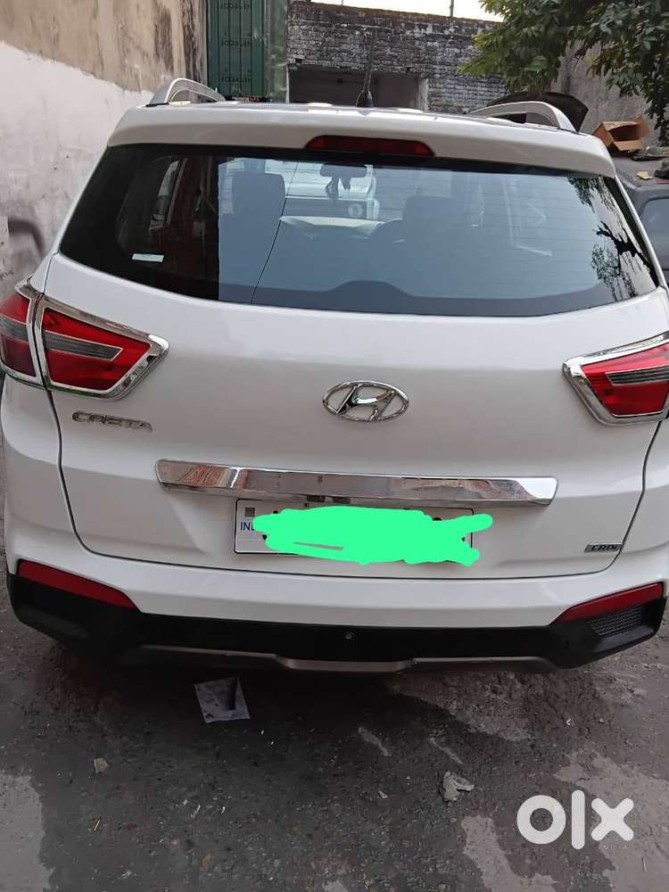 White Colour Creta