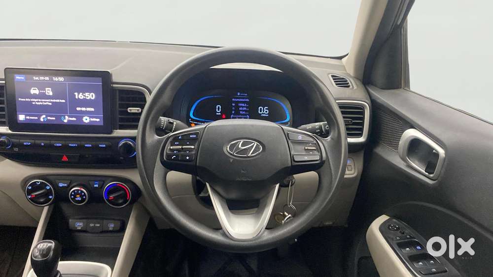 Hyundai Venue [2022-ongoing] 1.2 S, 2023, Petrol