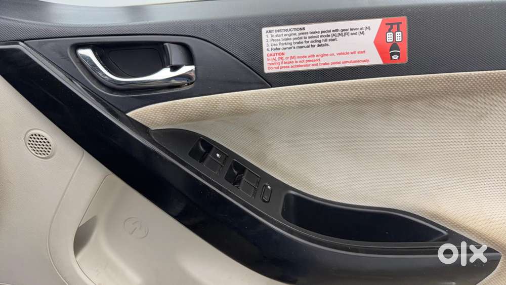 Tata Nexon 1.2 Revotron Xza Plus, 2023, Petrol