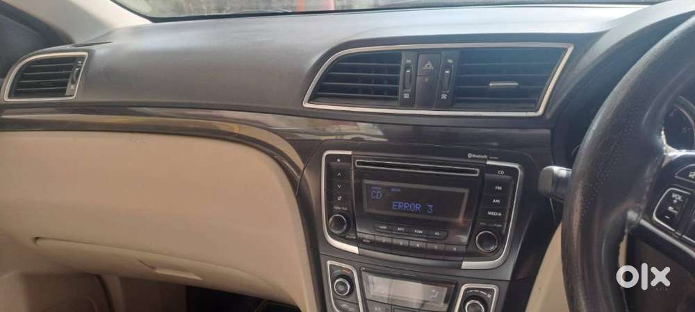 Good Conditions Disel Smart Hybrid Dr.used.