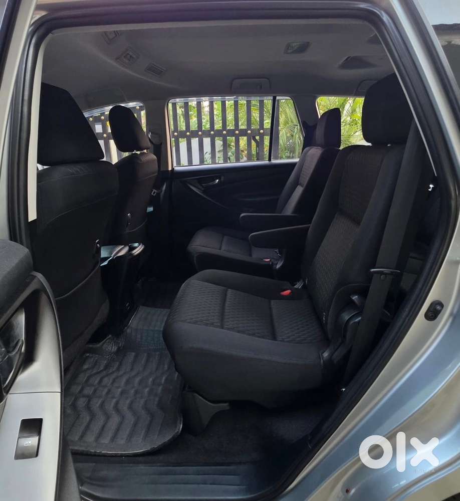 Toyota Innova Crysta