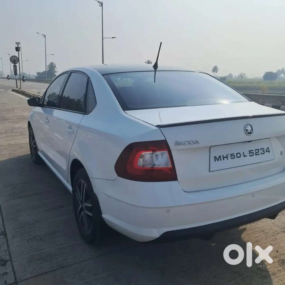 Skoda Rapid 2022 Diesel 166000 Km Driven