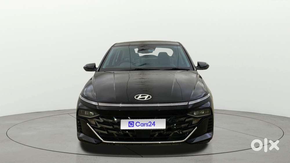 Hyundai Verna 1.5 Sx (o) Ivt, 2025, Petrol