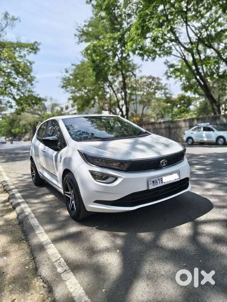 Tata Altroz 1.2 Xm, 2024, Petrol