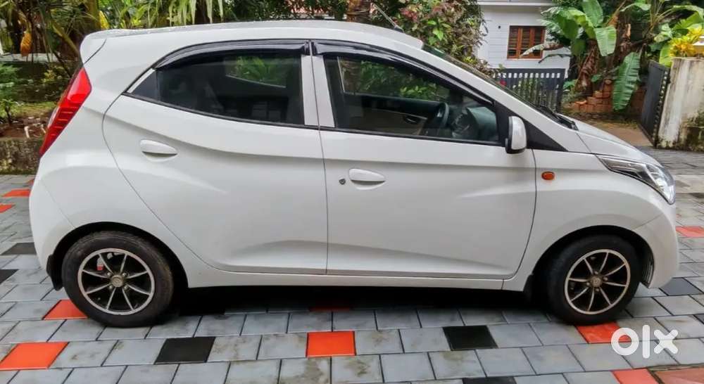 Hyundai Eon Sportz Petrol 2014