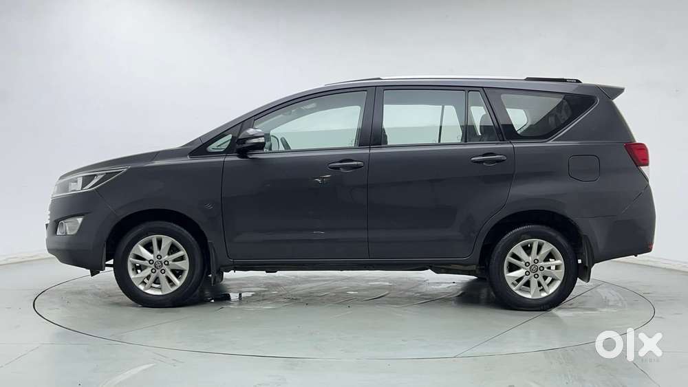 Toyota Innova Crysta [2020-ongoing] 2.7 Gx At 7 Str, 2017, Petrol