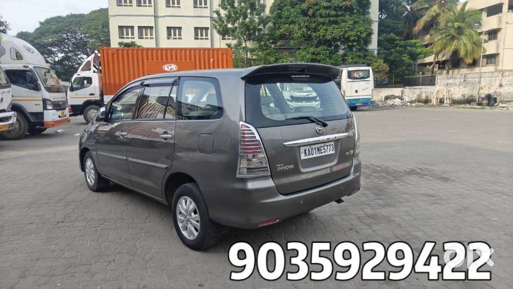 Toyota Innova 2.5 V 7 Str, 2009, Diesel