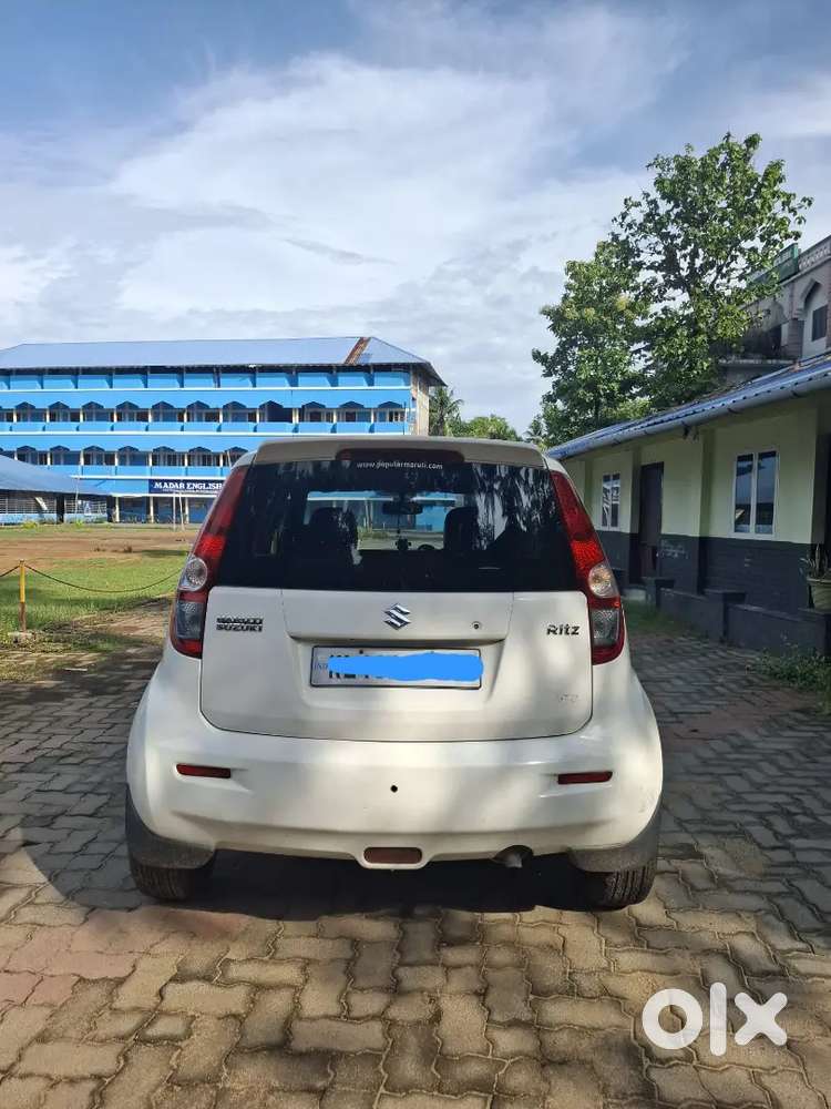 Maruti Suzuki Ritz 2013 Petrol 96884 Km Driven