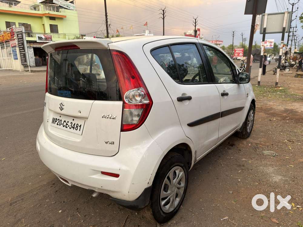 Maruti Suzuki Ritz Vxi Genus, 2014, Petrol
