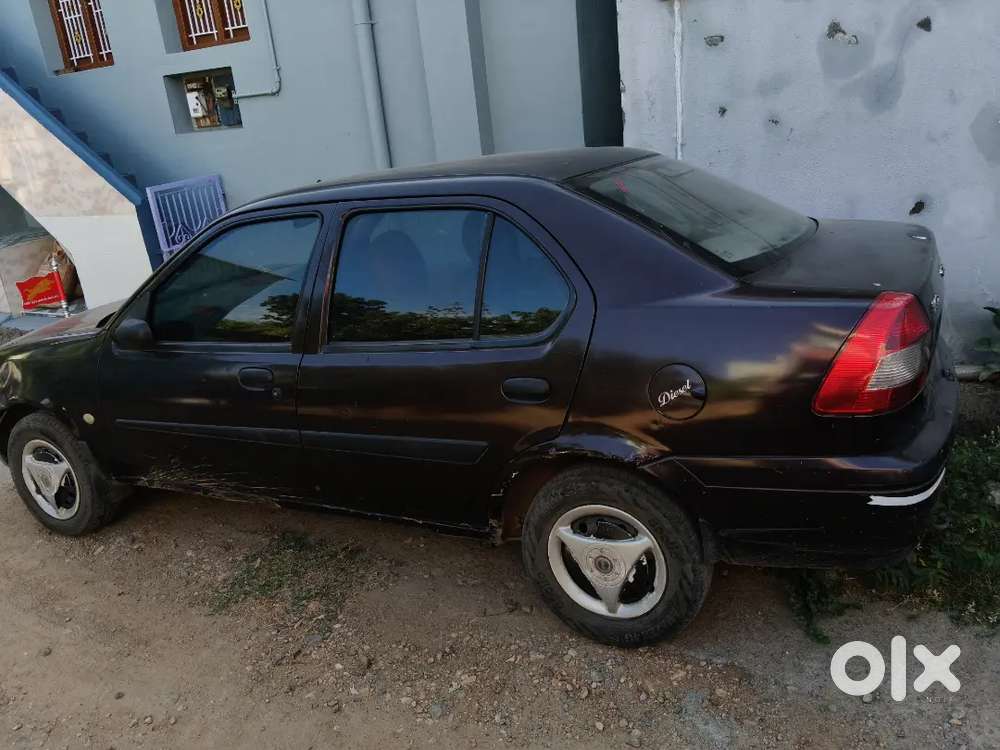 Ford Ikon 1.3 Zxi 2009