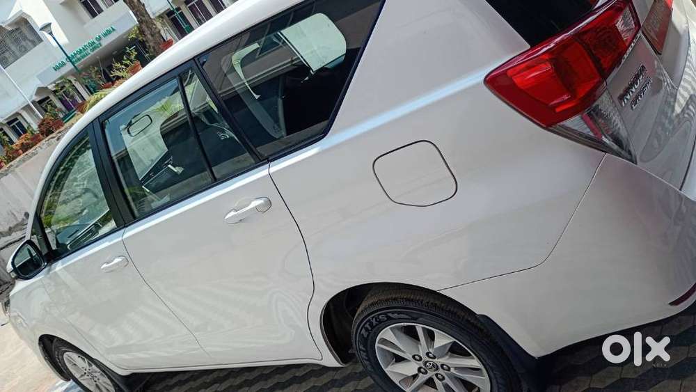 Toyota Innova Crysta 2.4 G Mt 7 Str, 2019, Diesel