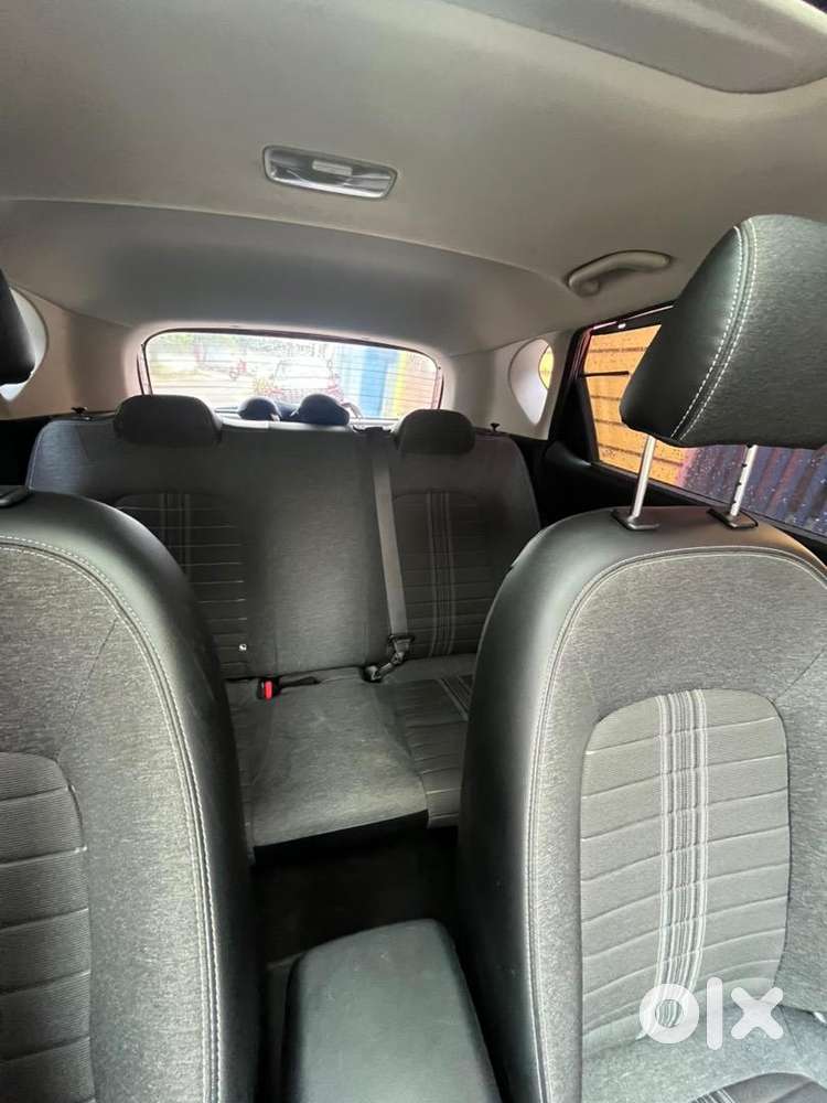 Kia Sonet 2025 Petrol Well Maintained