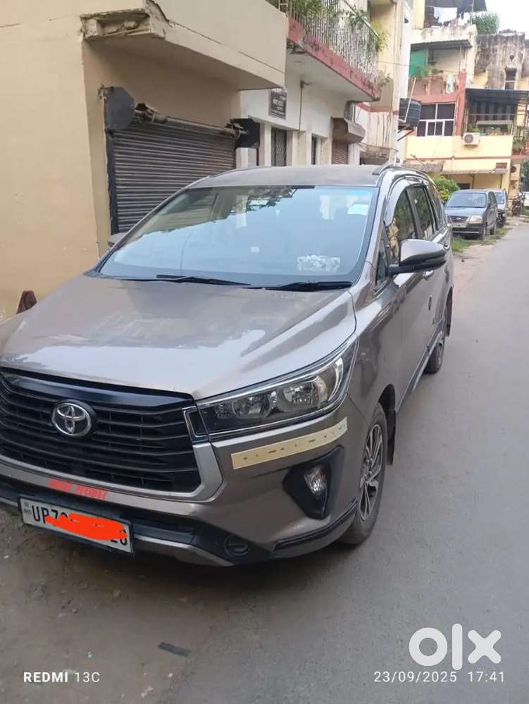 Toyota Innova Crysta 2022