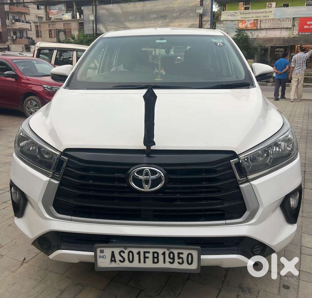 Toyota Innova Crysta 2.4 G Mt, 2022, Diesel