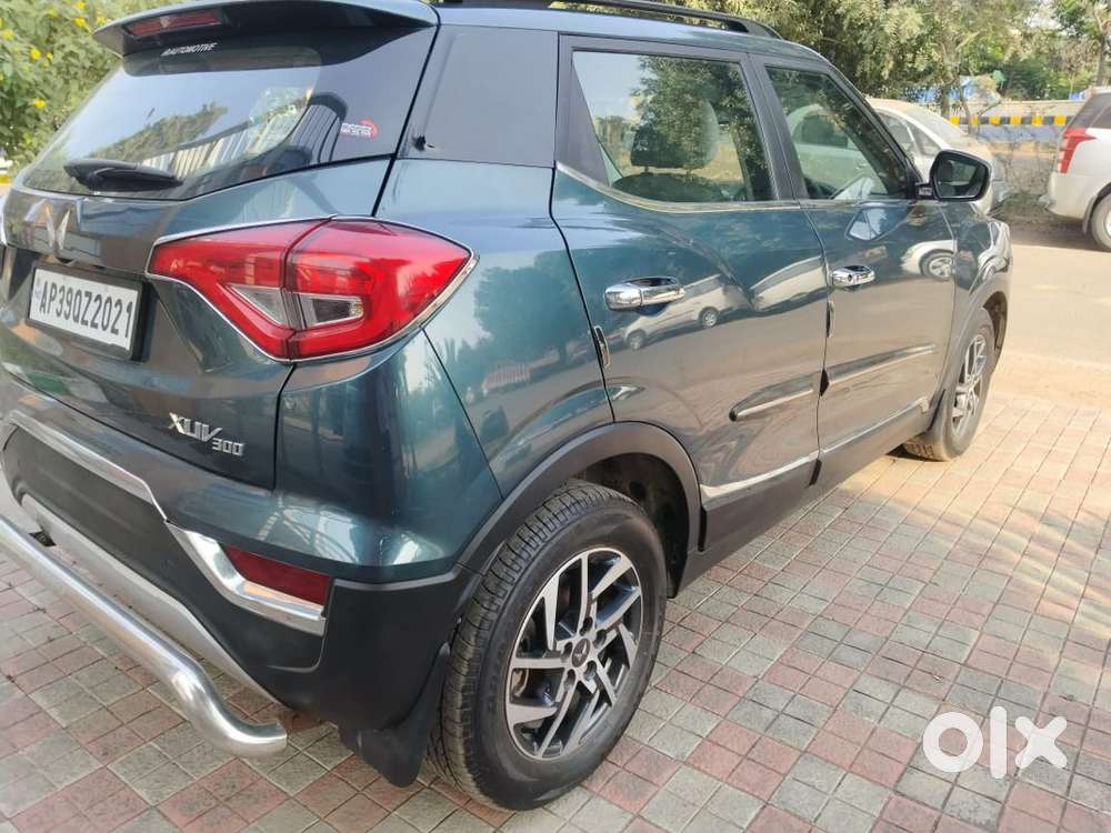 Mahindra Xuv300 Petrol 2022